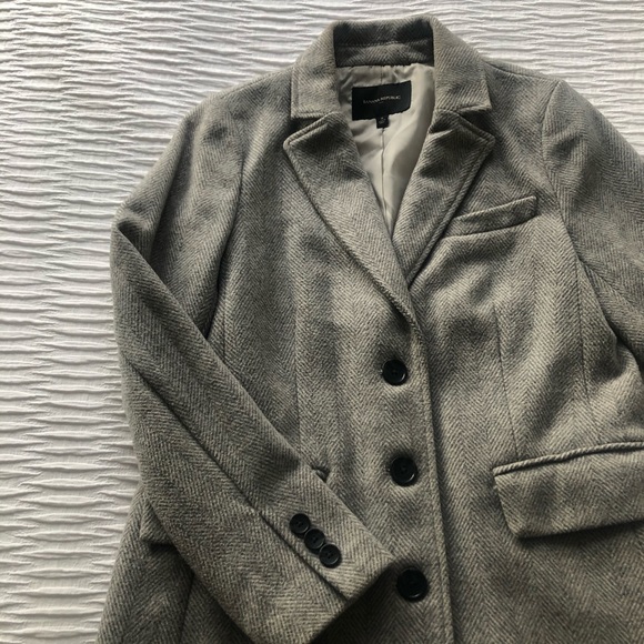 Banana Republic Coat - Picture 8 of 9